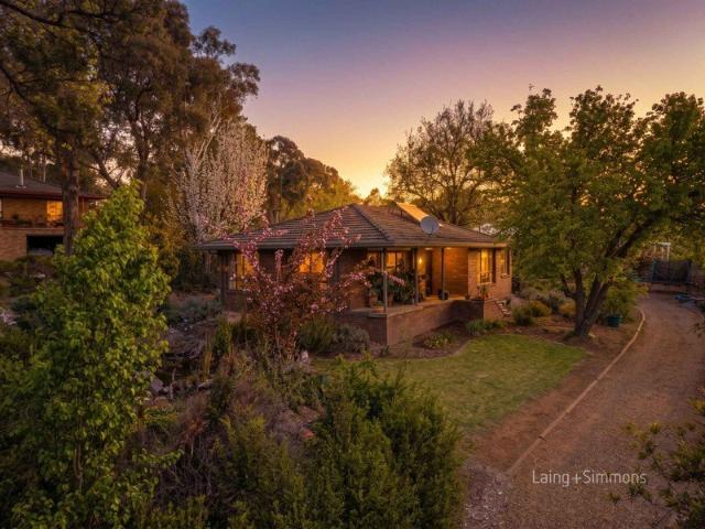 A Private Garden Escape in the Heart of South Hill