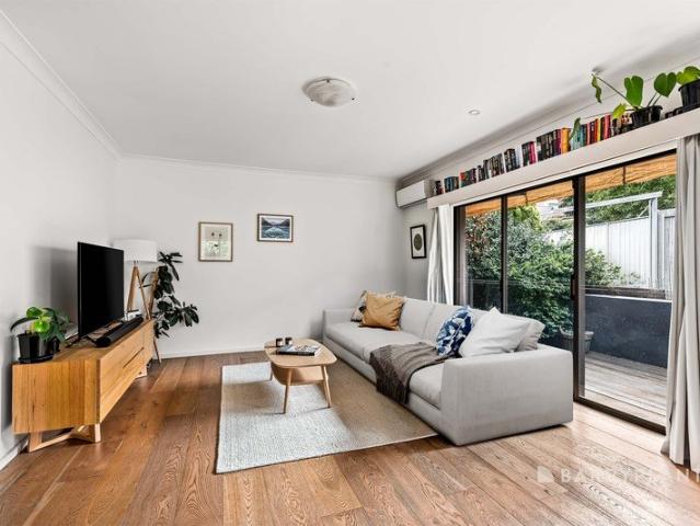 A Private Garden Setting in the Heart of Northcote