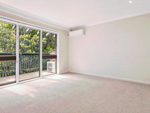 A PRIVATE GARDEN TOWNHOUSE IN THE HEART OF PADDINGTON