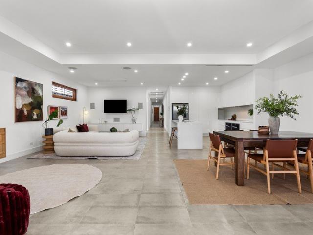 A Private Designer Sanctuary with Entertaining at Its Heart