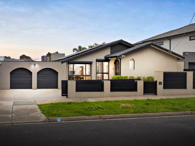 A Private Estate for the Discerning Family