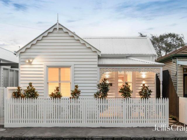 A private escape of architectural brilliance