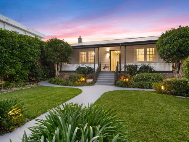 A private family resort opposite Boronia Park