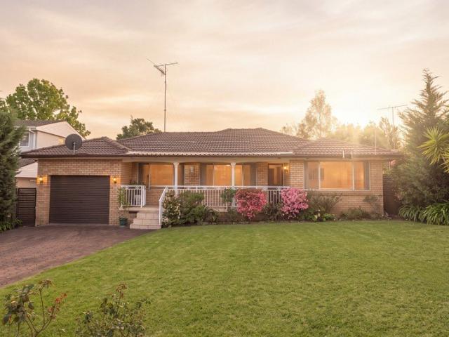A Private Family Retreat in the Matthew Pearce School Catchment