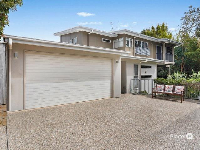 A Private Family Retreat with the Inner City at Your Door