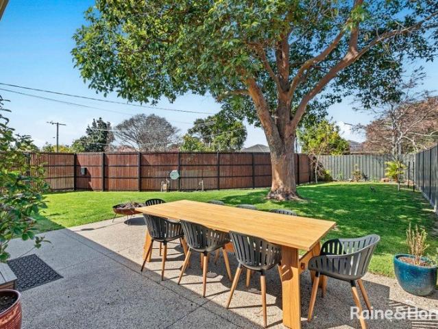 A Private Family Sanctuary by the Bay