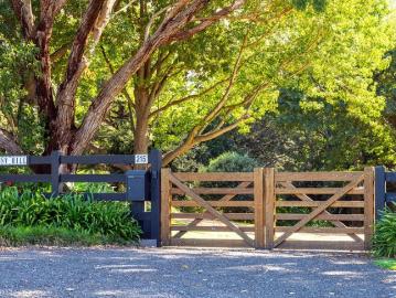 A Private OneAcre Haven with Dual Residences and Spellbinding Views