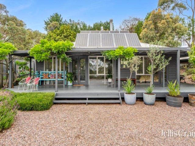 A private off grid sanctuary immersed in nature