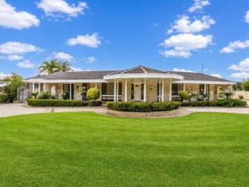 A Private Lifestyle Haven Offering Comfort, Space & Convenience