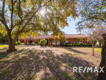 Junee, New South Wales, Marinna - Equipped kitchen