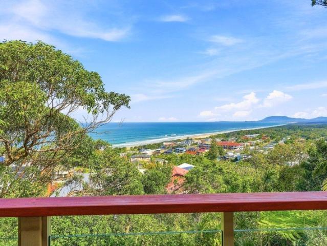 A Private Lighthouse Beach Sanctuary With Stunning Coastal Views