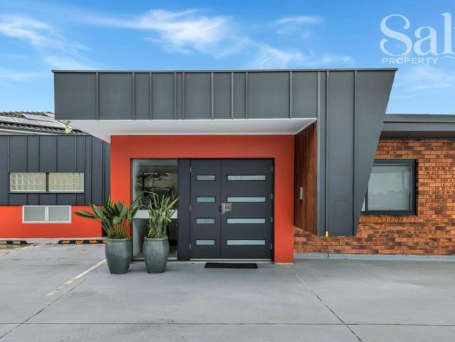 A private, modern hideaway, footsteps from Westfield