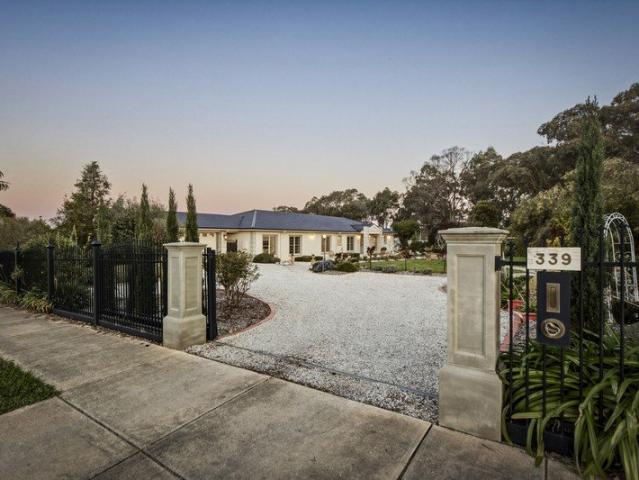 A Private Sanctuary of Space & Style!