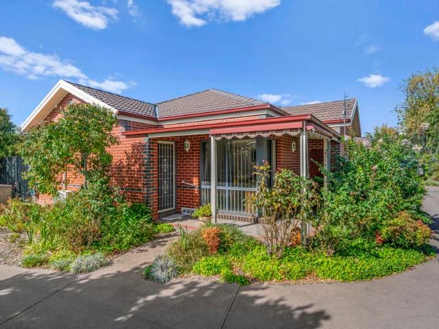 A PRIVATE POCKET IN THE HEART OF MANSFIELD