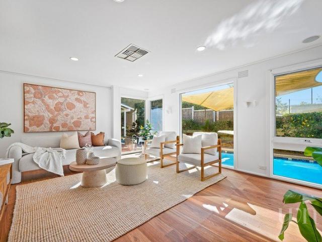 A Private Provençal Inspired Haven Moments From South Beach
