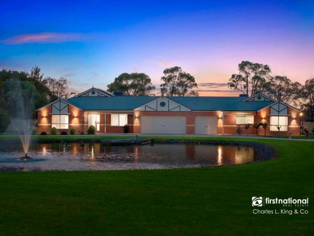 Two Homes under the one roof on 3 acres in sought after Lifestyle location