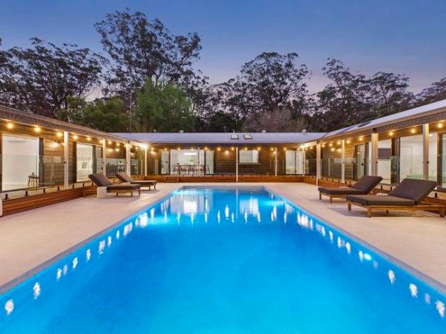 A private resort retreat moments from Wamberal Beach