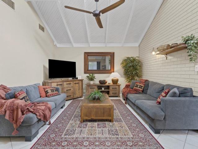 A Private Resort Style Sanctuary on 1442m2