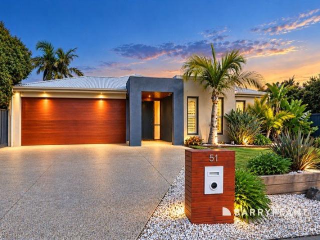 A Private Resort Sanctuary of Extraordinary Style
