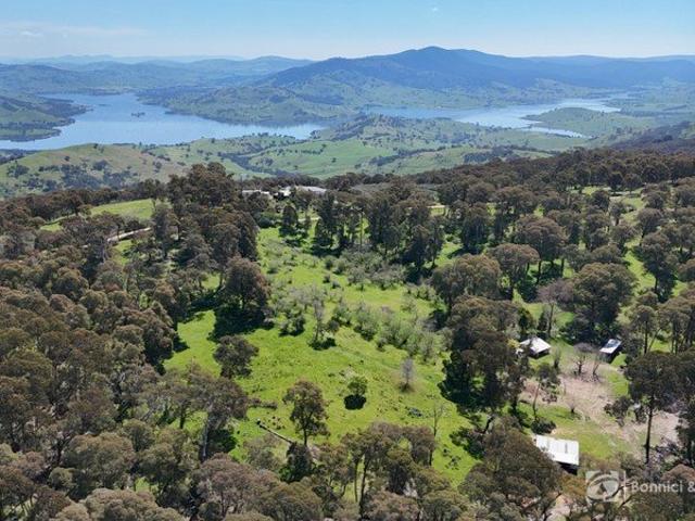A PRIVATE RURAL ESCAPE WITH AGRICULTURAL & LIFESTYLE POTENTIAL
