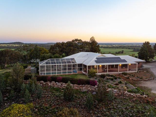 A Private Rural Escape With Uninterrupted 360° Views