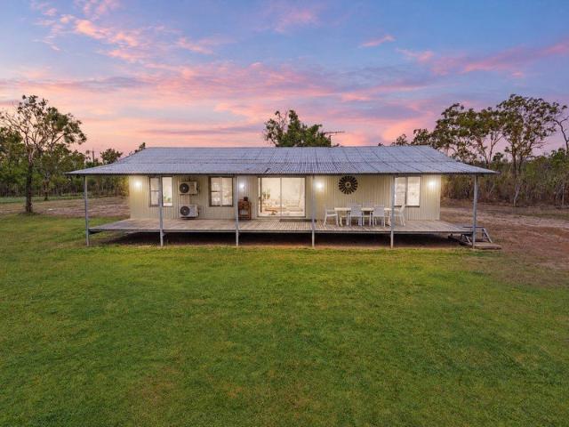 A Private Rural Retreat 20 Acres, Two Homes, Endless Possibilities