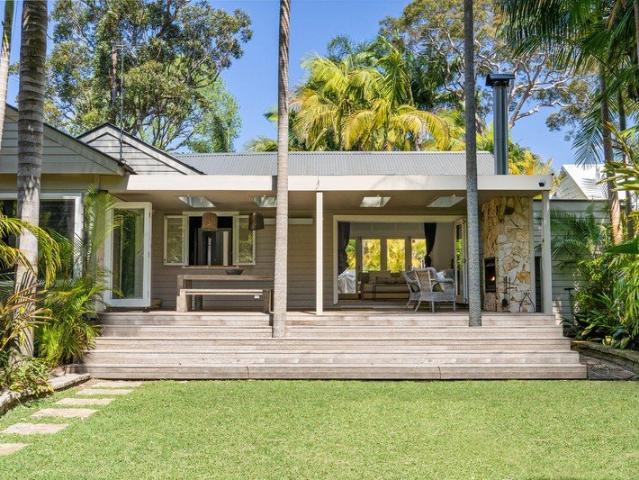 A Private Tropical Sanctuary, Perfectly Positioned