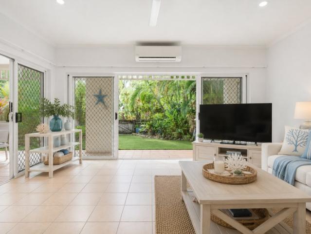 A Private Tropical Retreat Moments from the Beach