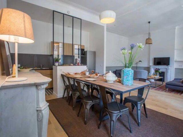 À propos