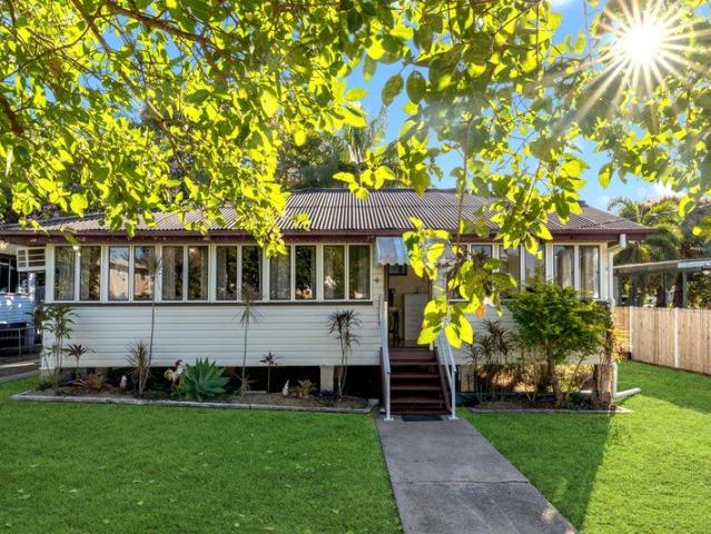 A Queenslander With Heart, Ready For Its Next Chapter