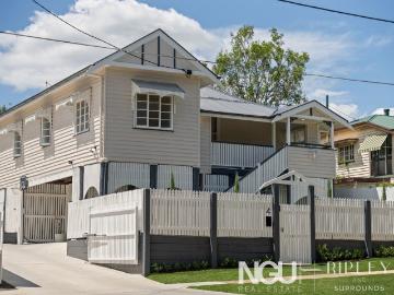 A Queenslander Reimagined in the Heart of Sadliers Crossing