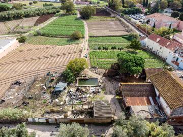 A Quinta da Repina, 18 660 m2 em cidade, no Barro em Loures