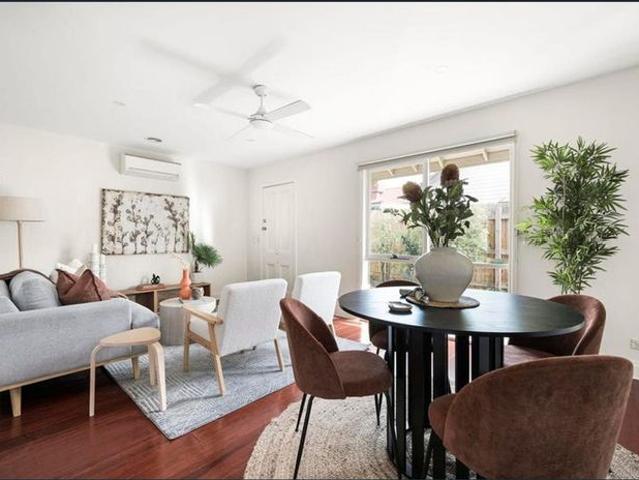A quiet, modern retreat in the Inner West