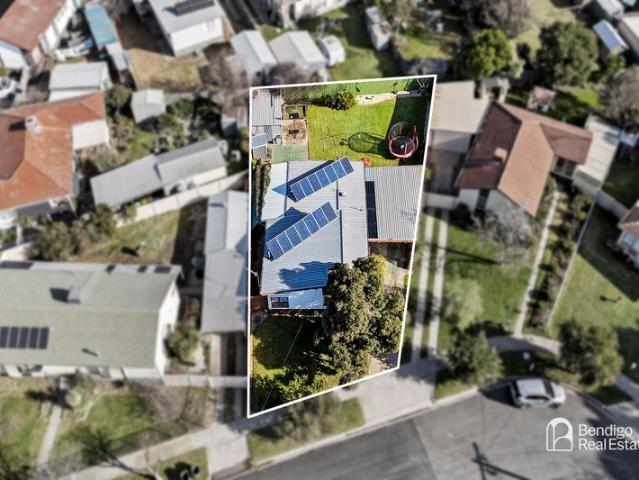 A Quiet Court Location with Space, Comfort & Family Appeal