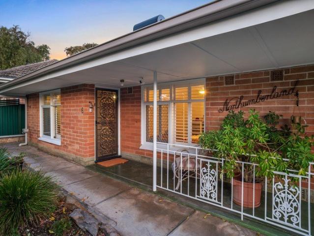A Quiet Heathpool Hideaway with Inner East Appeal