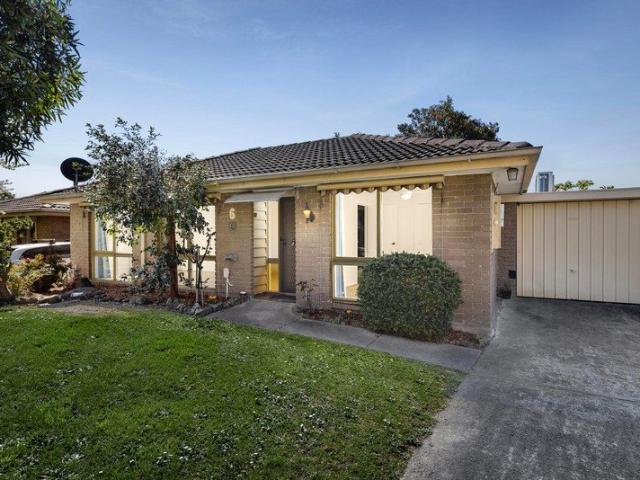 A quiet landscaped setting with easy access to amenities