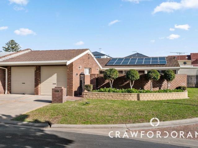 A Quiet West Lakes Classic, Beautifully Updated