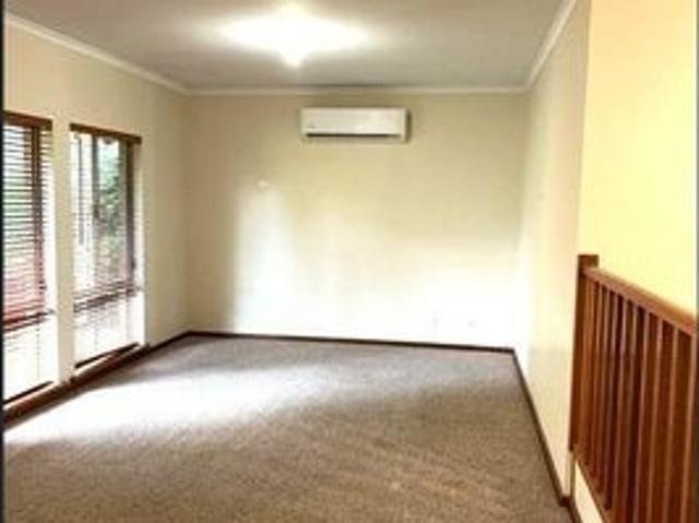 A Quite Picturesque Foothills Location Only 10 minutes to the CBD!