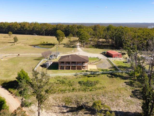 A Rural Paradise for Horses, Trail Bikes & Lifestyle Living