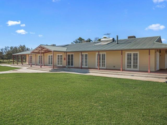 A Rural Retreat with a Story to Tell