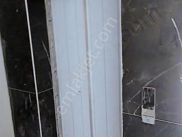 Çağrı Emlak'tan Büyük Kum Köprü Caddesine Çok Yakın 3+1 Daire