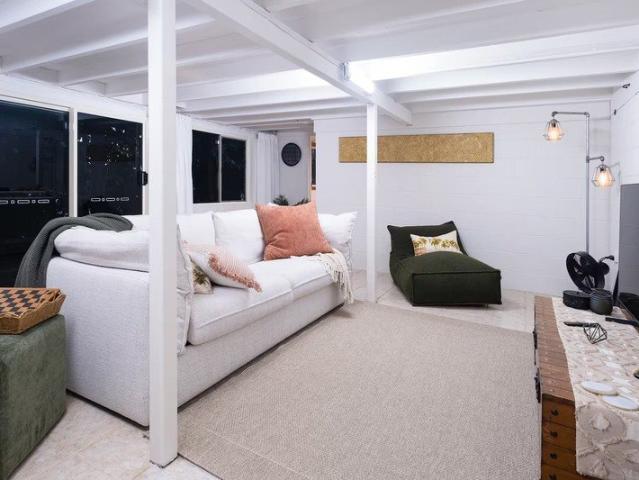 A Rainforest to Ocean Retreat Flying Fish Point 1 Bed | 2 Bath | Sleeps 4 | 160m²