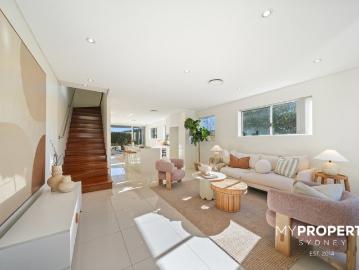 A RARE 322m2 LIFESTYLE SANCTUARY WITH HOUSE LIKE OUTDOOR SPACE