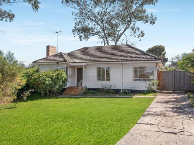A Rare 797m² Opportunity in a Prime Macleod Location