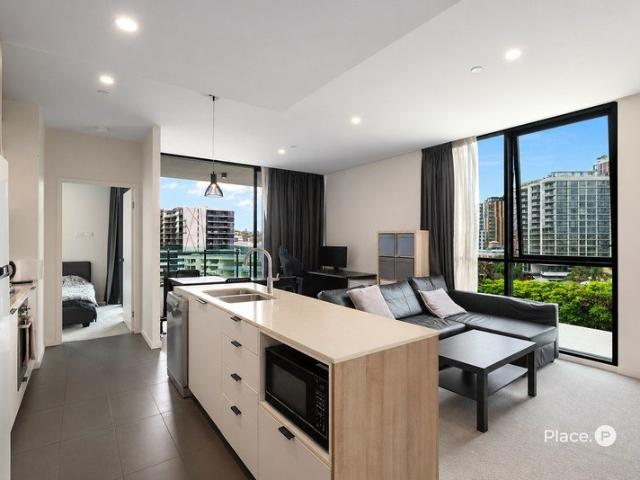 A Rare Courtyard Residence in Aria's Award Winning Botanica