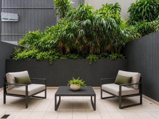 A Rare Courtyard Retreat in Brisbane Casino Towers!