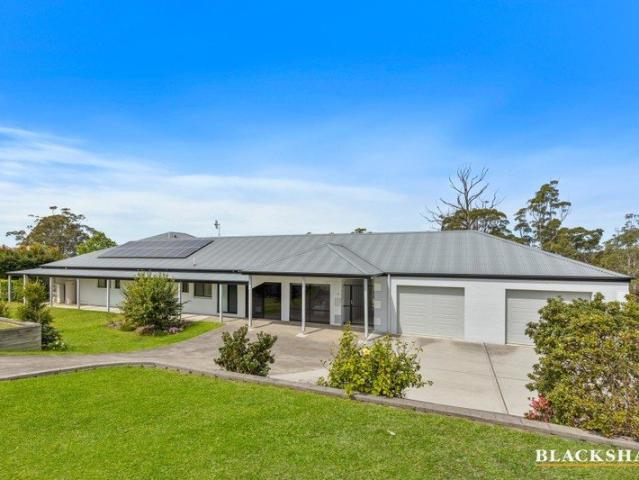 A Rare Coastal Acreage with Beautiful Ocean Views