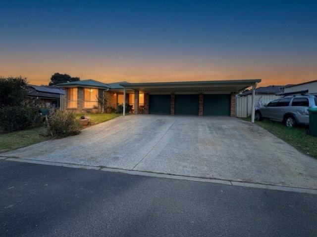 A Rare Combination of Space, Comfort & Convenience!