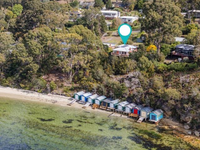 A Rare Coningham Beachfront Access Opportunity Where the Beach Becomes Your Backyard