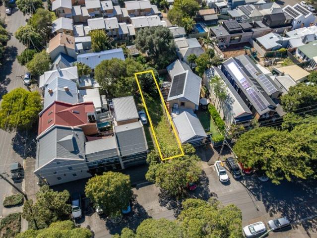 A rare chance to build new in Cooks Hill